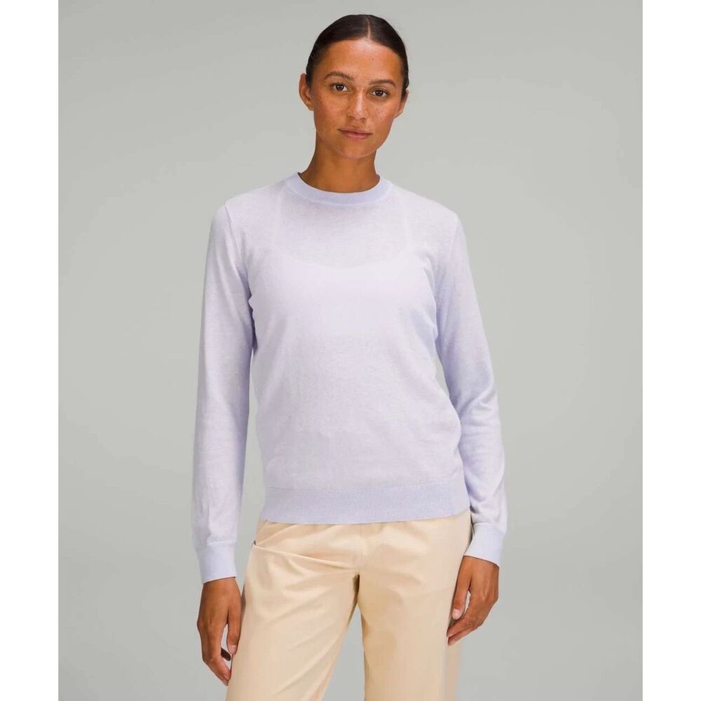 LULULEMON Silk-Blend Crewneck Sweater 6 Pastel Blue Long Slv Lightweight EUC B3